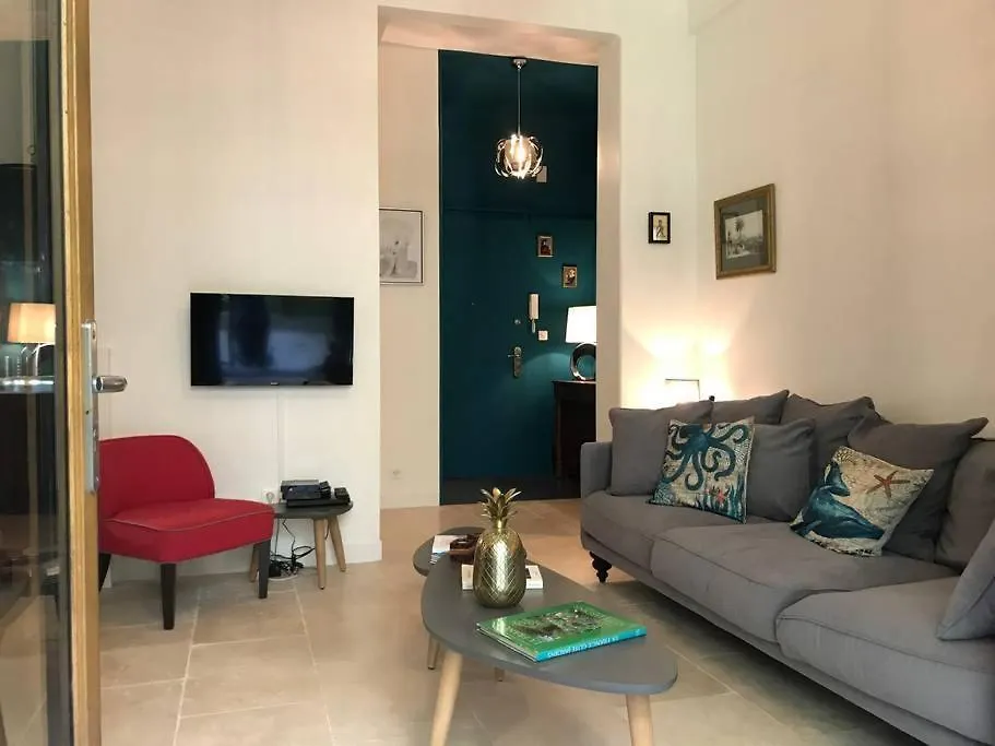 Apartment Homelivia, Luxueux Appartement Avec Jardin Prive Nice France